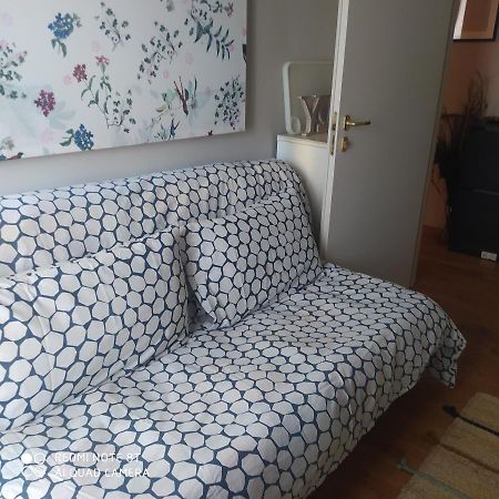 Room In Private Apartment Firenze Eksteriør billede